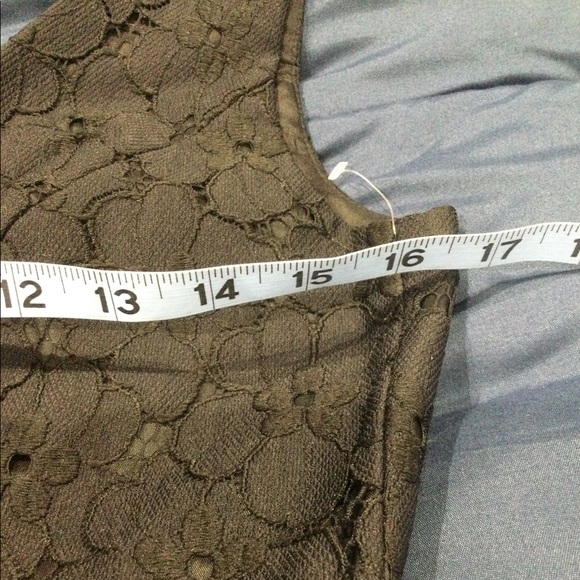 TRINA TURK BLACK FIT & FLARE DRESS SIZE 4 NWOT - Picture 6 of 6